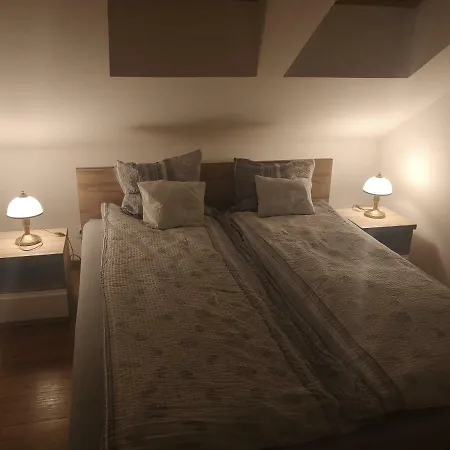 Wiazowa 8 Appartement *